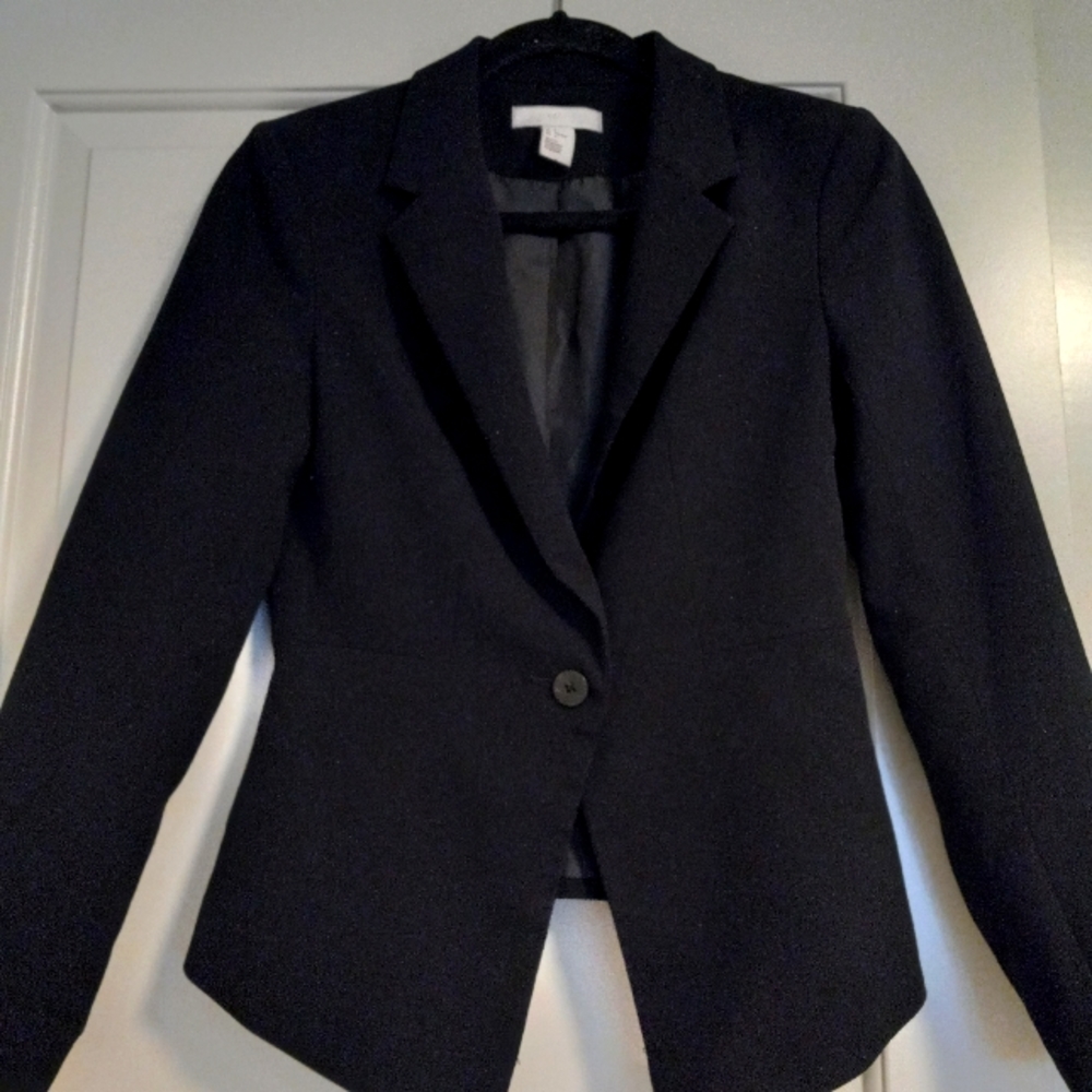 H&M Black Blazer Women's Size 6